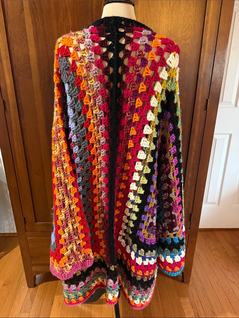 Bohemian Hexagon Oversize Open Front Chunky Cardigan Sweater - Picture 2 of 8
